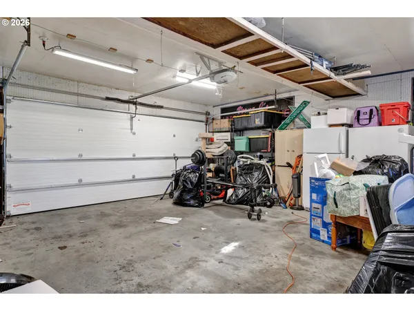 $599,999 | 389 Maxwell Road, Eugene, OR 97404