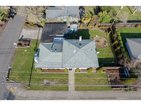 $599,999 | 389 Maxwell Road, Eugene, OR 97404
