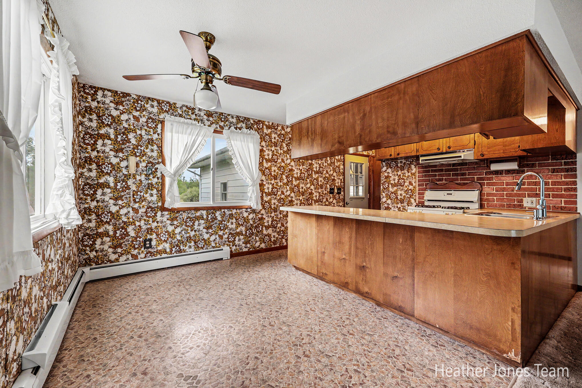 1320 West Stanton Road Stanton, MI 48888 - Photo 7 of 34 090A5087