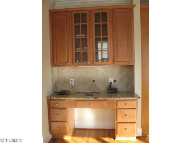 3562 Campton Ridge Road Pfafftown, NC 27040 - Photo 6 of 15 Kitchen.