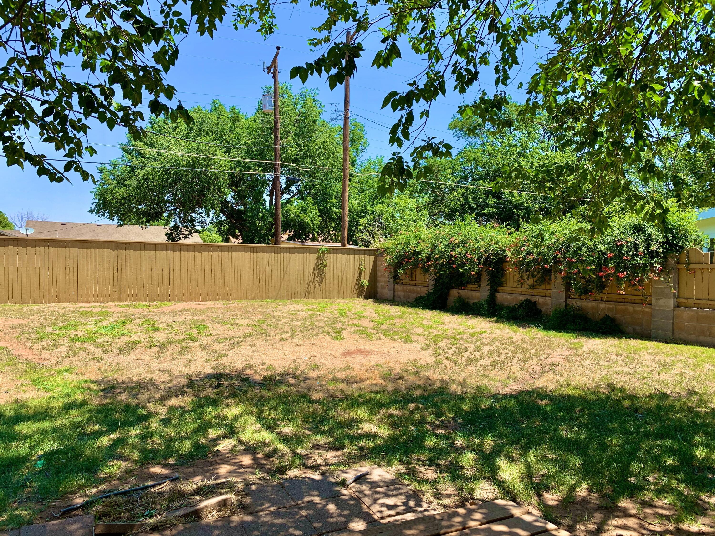 2510 39th Street Lubbock, TX 79413 - Photo 12 of 12 a view of outdoor space yard and trees