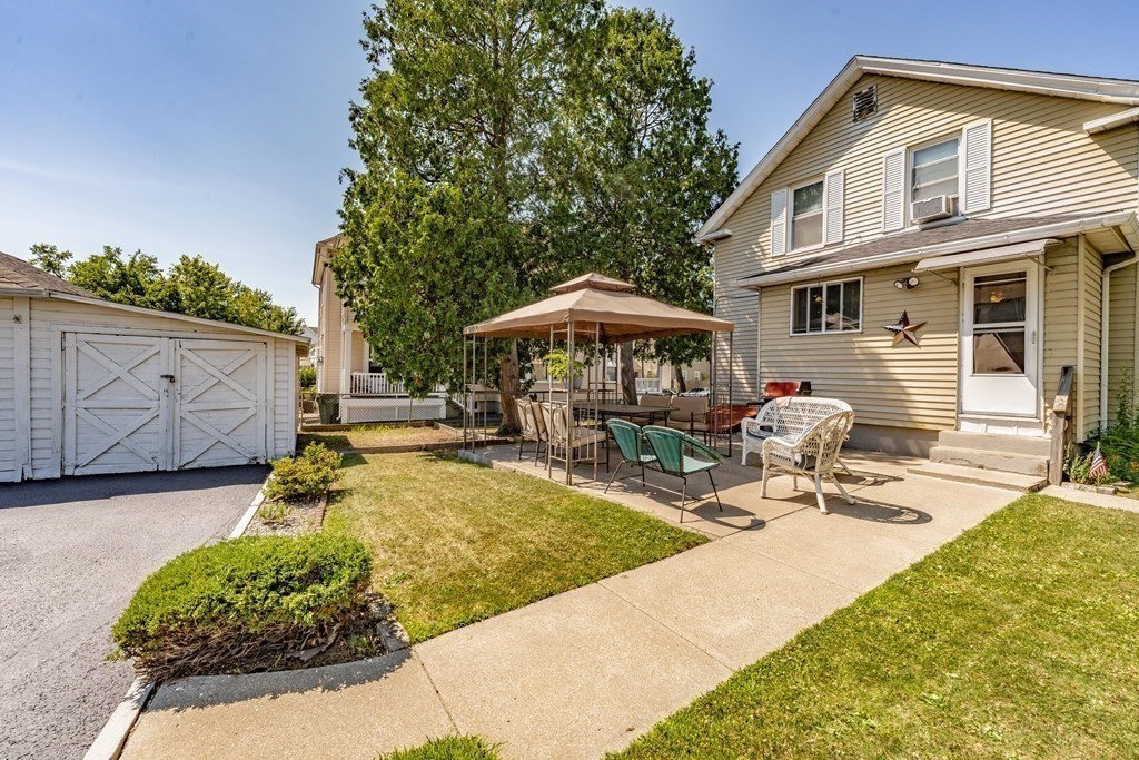 1439 Worcester Street Springfield, MA 01151 - Photo 26 of 31