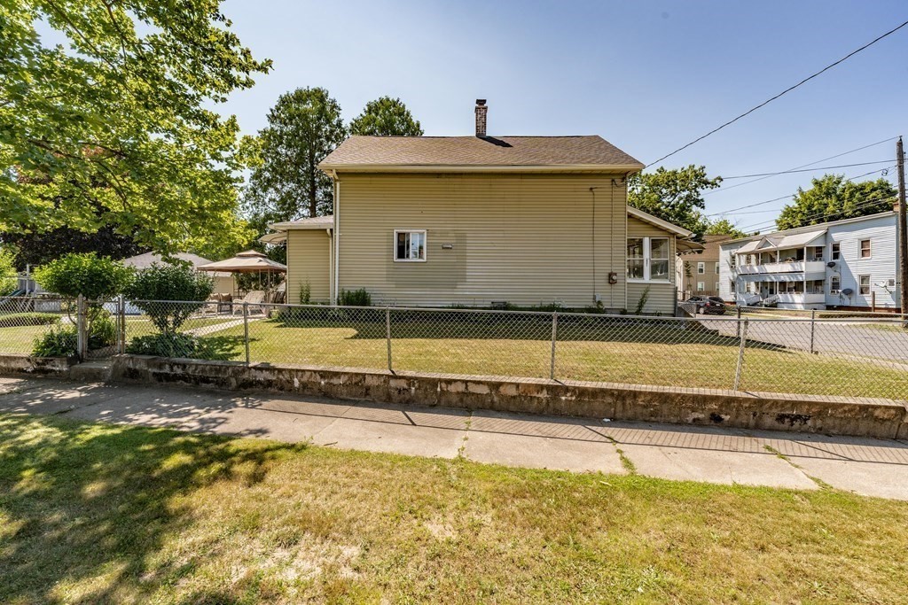 1439 Worcester Street Springfield, MA 01151 - Photo 30 of 31