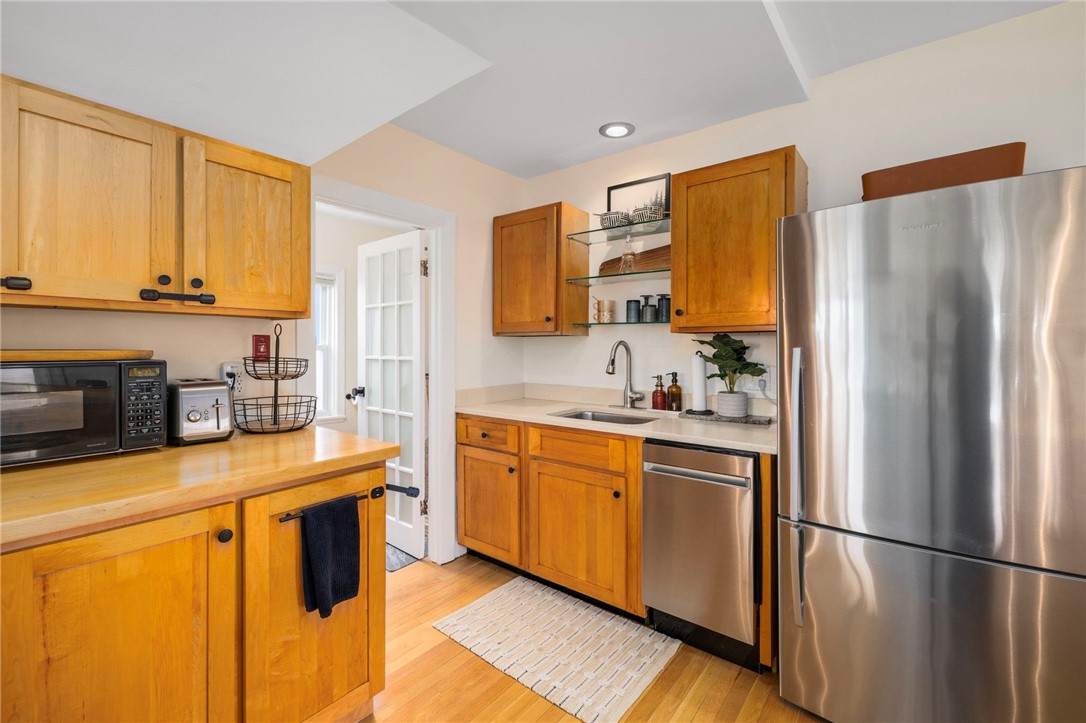 7 Jenckes Street, Unit 5 Providence, RI 02906 - Photo 18 of 36