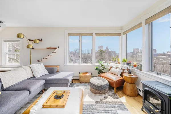 $455,000 | 7 Jenckes Street, Unit 5, Providence, RI 02906