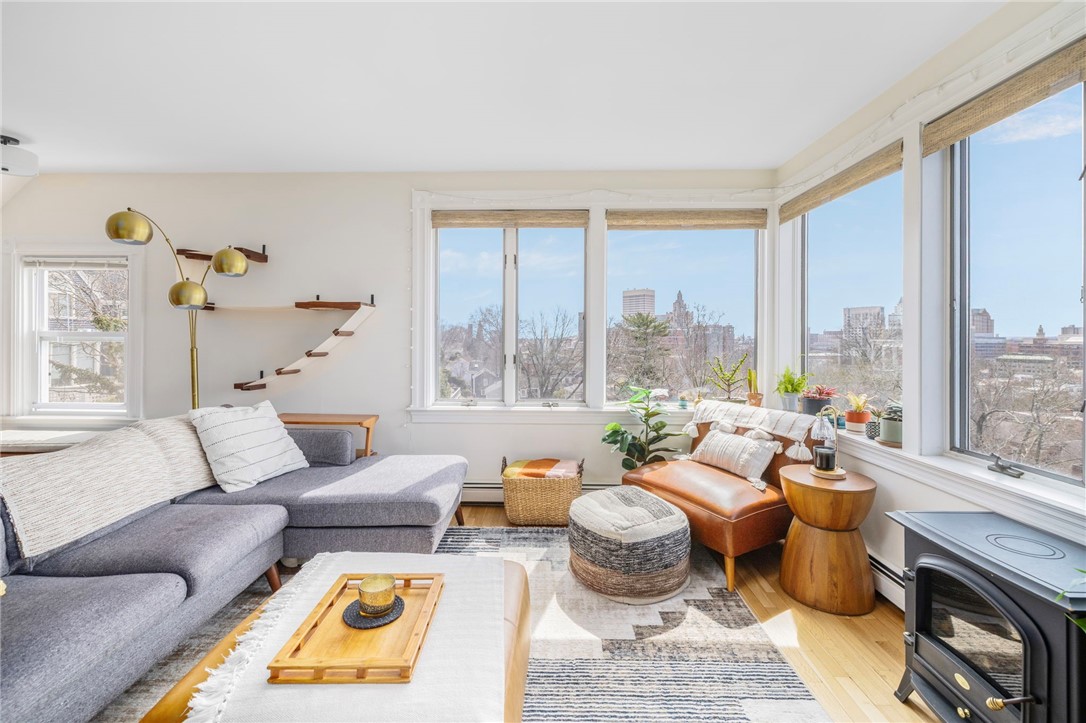 7 Jenckes Street, Unit 5 Providence, RI 02906 - Photo 2 of 36