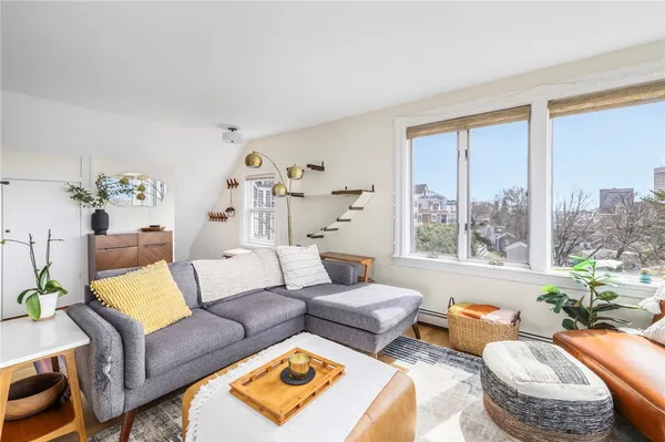 $455,000 | 7 Jenckes Street, Unit 5, Providence, RI 02906