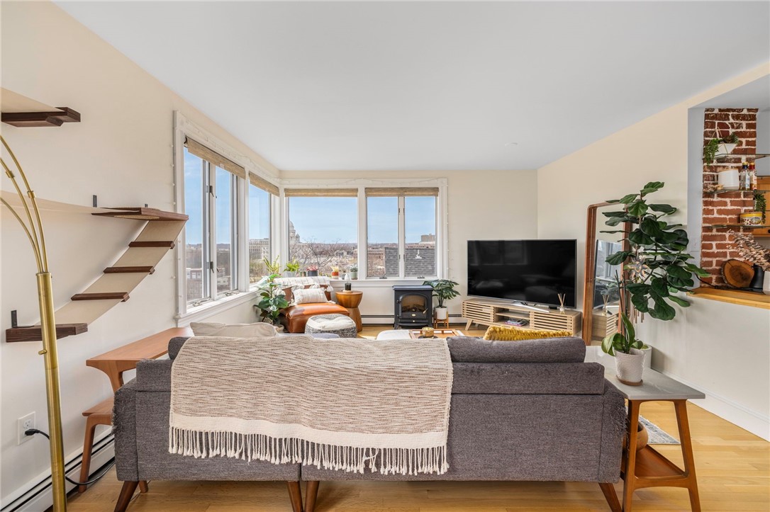 7 Jenckes Street, Unit 5 Providence, RI 02906 - Photo 8 of 36