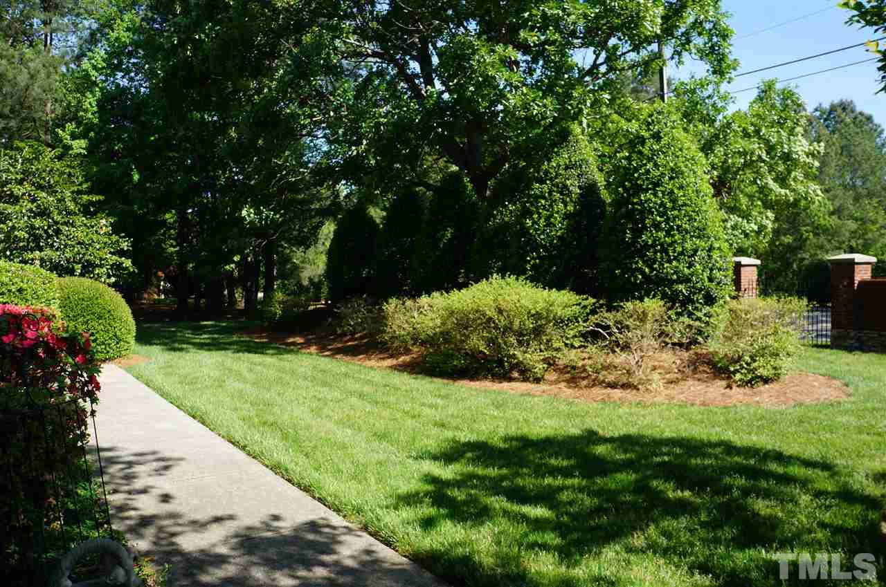 9145 Carrington Ridge Drive Raleigh, NC 27615 - Photo 3 of 25