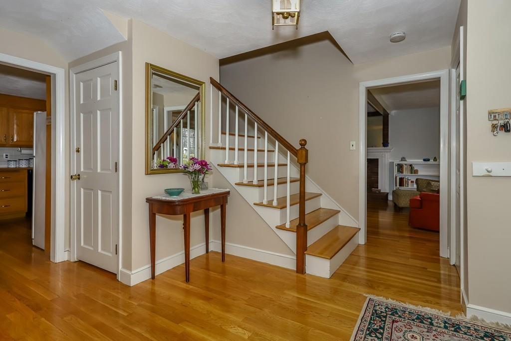16 Village Gate Road Canton, MA 02021 - Photo 4 of 22 Gallery Image 4