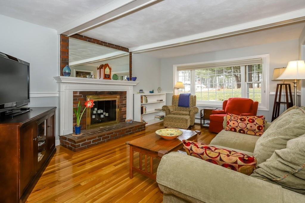 16 Village Gate Road Canton, MA 02021 - Photo 5 of 22 Gallery Image 5