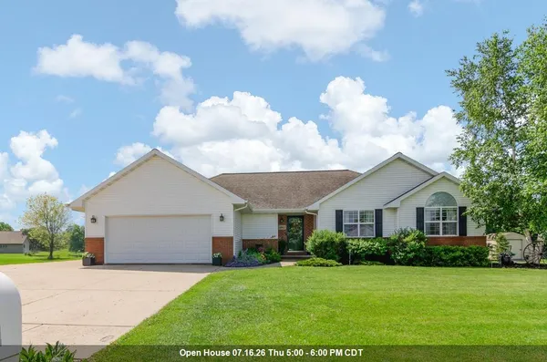 $475,000 | 1843 Misty Moon Way, De Pere, WI 54115