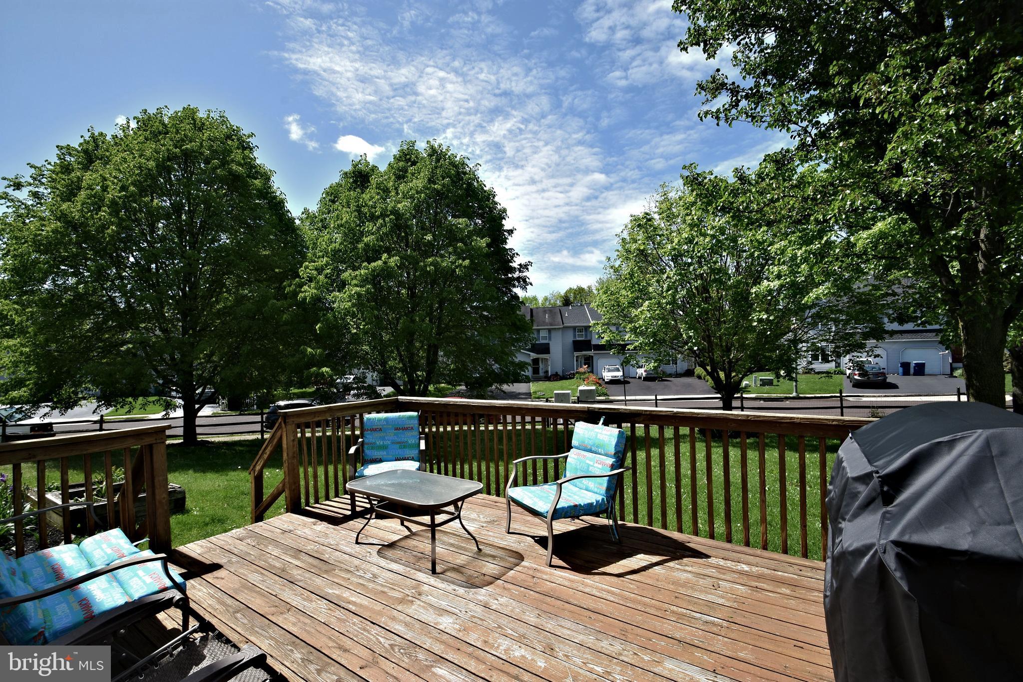 109 Deer Run Road Perkasie, PA 18944 - Photo 30 of 30 Deck