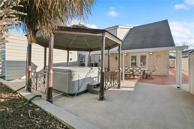 $269,000 | 8441 Patricia Street, Chalmette, LA 70043