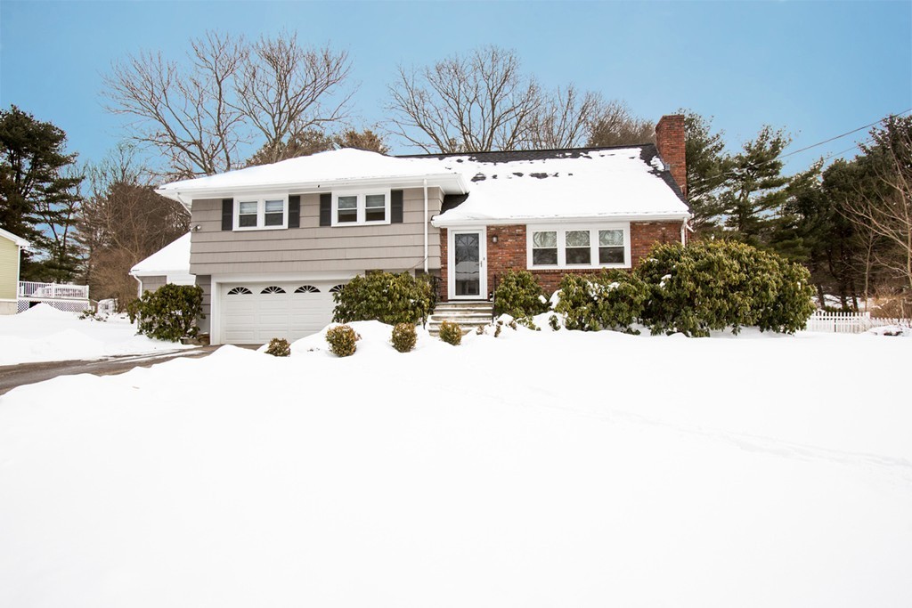 20 Snake Brook Road Wayland, MA 01778 - Photo 1 of 18 Gallery Image 1