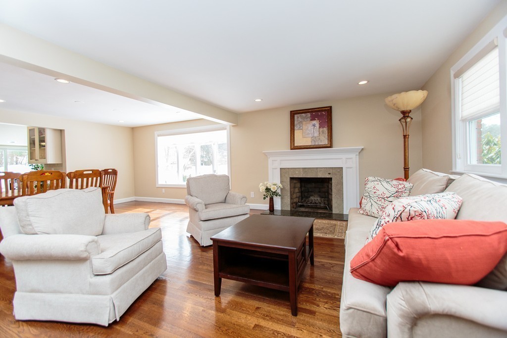 20 Snake Brook Road Wayland, MA 01778 - Photo 2 of 18 Gallery Image 2