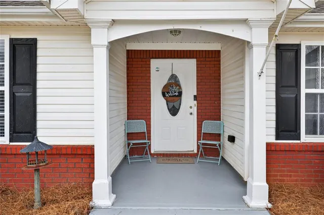 $329,900 | 405 Bradford Way, Auburn, GA 30011