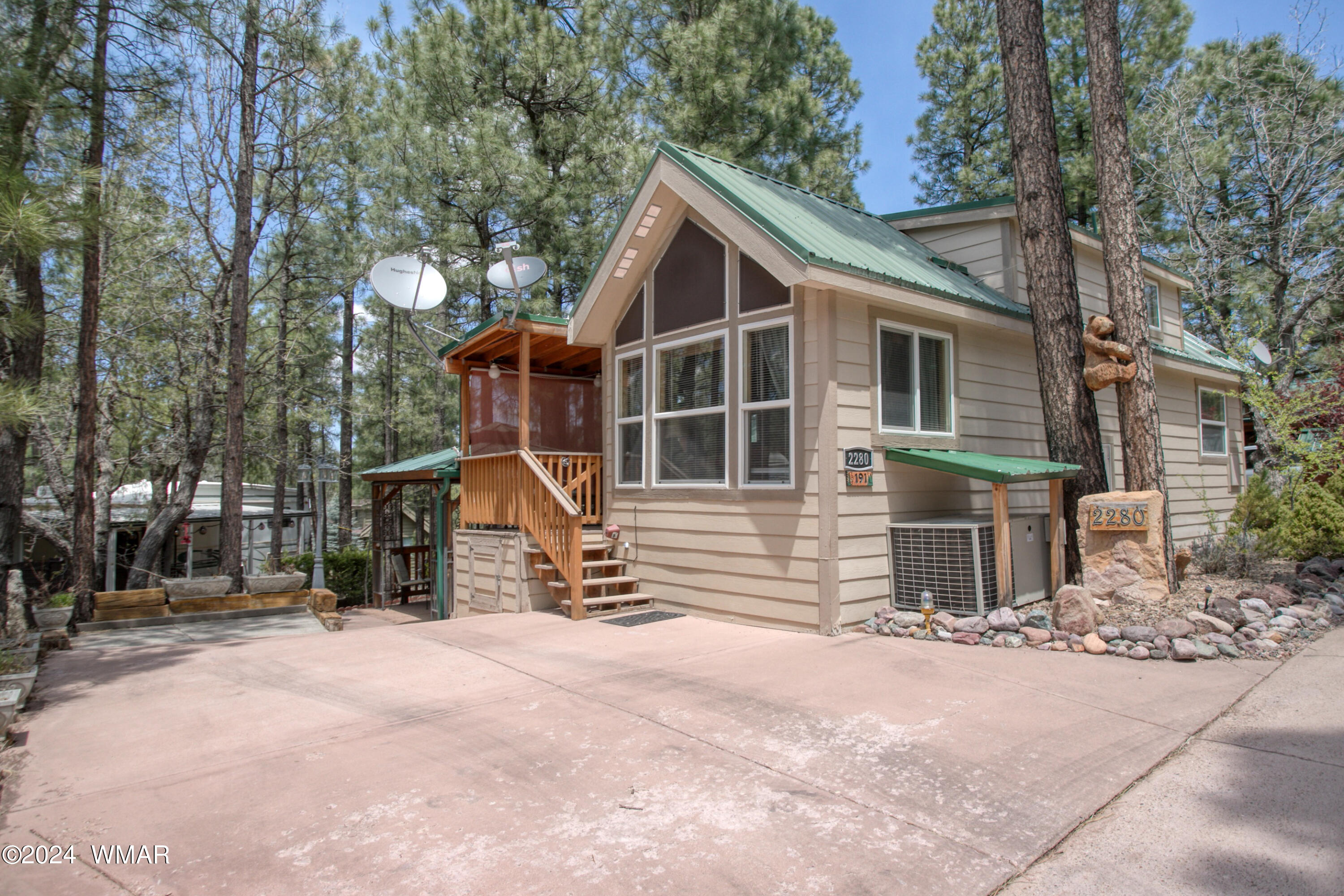 2280 Turtle Creek Road Show Low, AZ 85901 - Photo 1 of 19