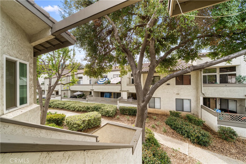 18 Town And Country Road Pomona, CA 91766 - Photo 24 of 60