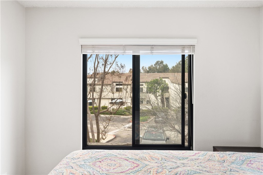 18 Town And Country Road Pomona, CA 91766 - Photo 28 of 60