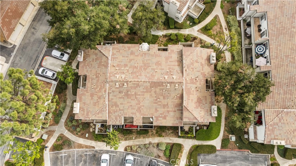 18 Town And Country Road Pomona, CA 91766 - Photo 3 of 60