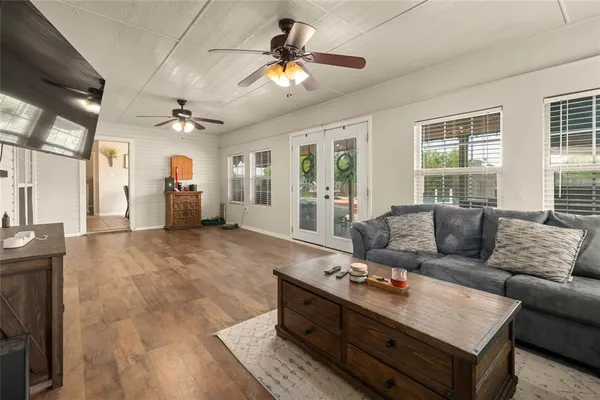 $525,000 | 118 Divide Avenue, Tuscola, TX 79562