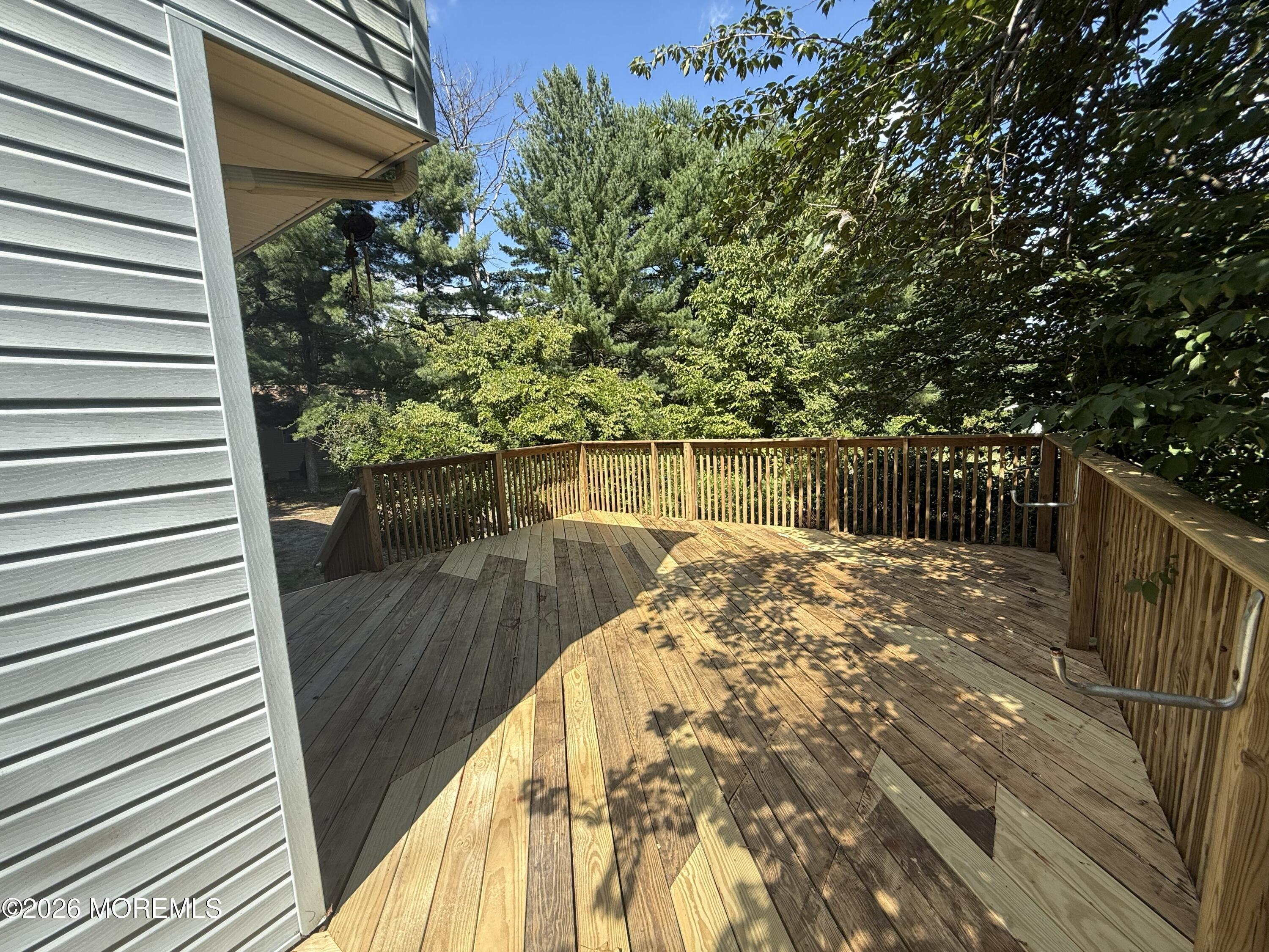 896 Anderson Road Jackson, NJ 08527 - Photo 10 of 51 view of rear deck