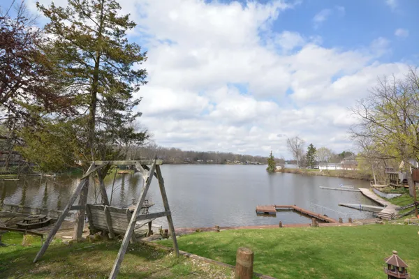 $339,000 | 601 North Kalamazoo Street, Paw Paw, MI 49079