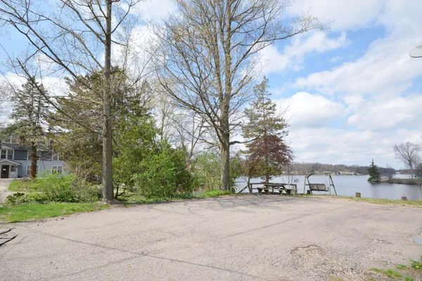 $339,000 | 601 North Kalamazoo Street, Paw Paw, MI 49079