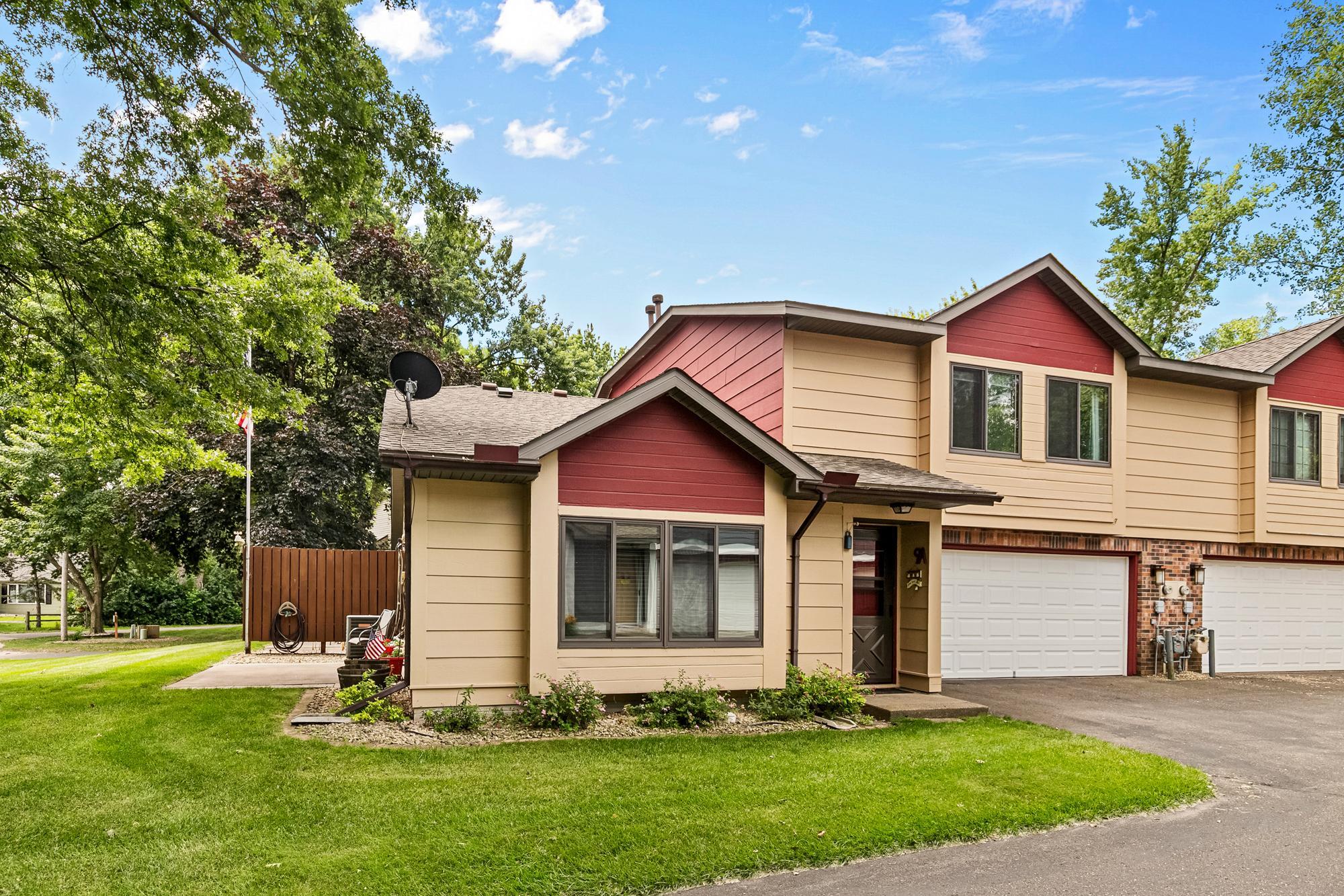 9 Shady Way, Unit A Circle Pines, MN 55014 - Photo 5 of 24