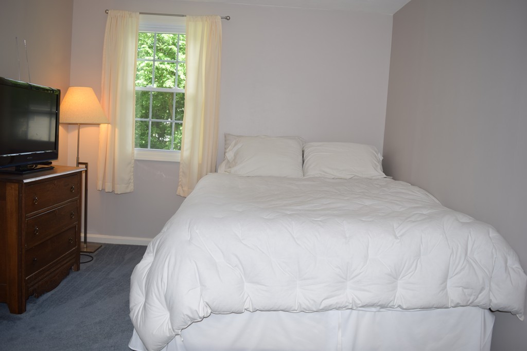 72 Northgate Road Northborough, MA 01532 - Photo 14 of 19 Gallery Image 14