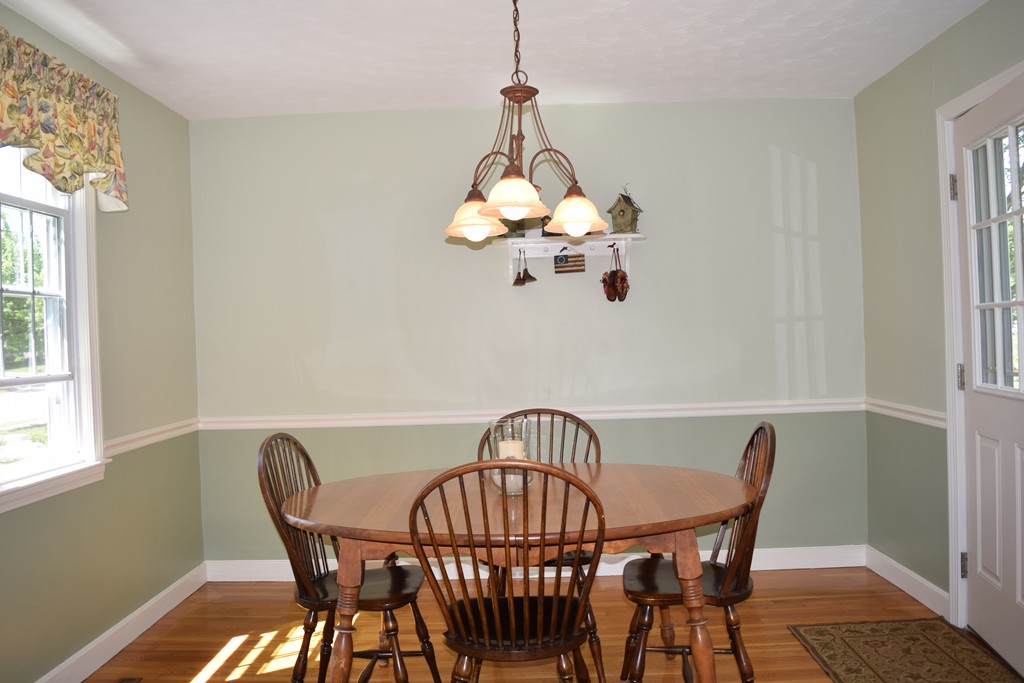 72 Northgate Road Northborough, MA 01532 - Photo 2 of 19 Gallery Image 2