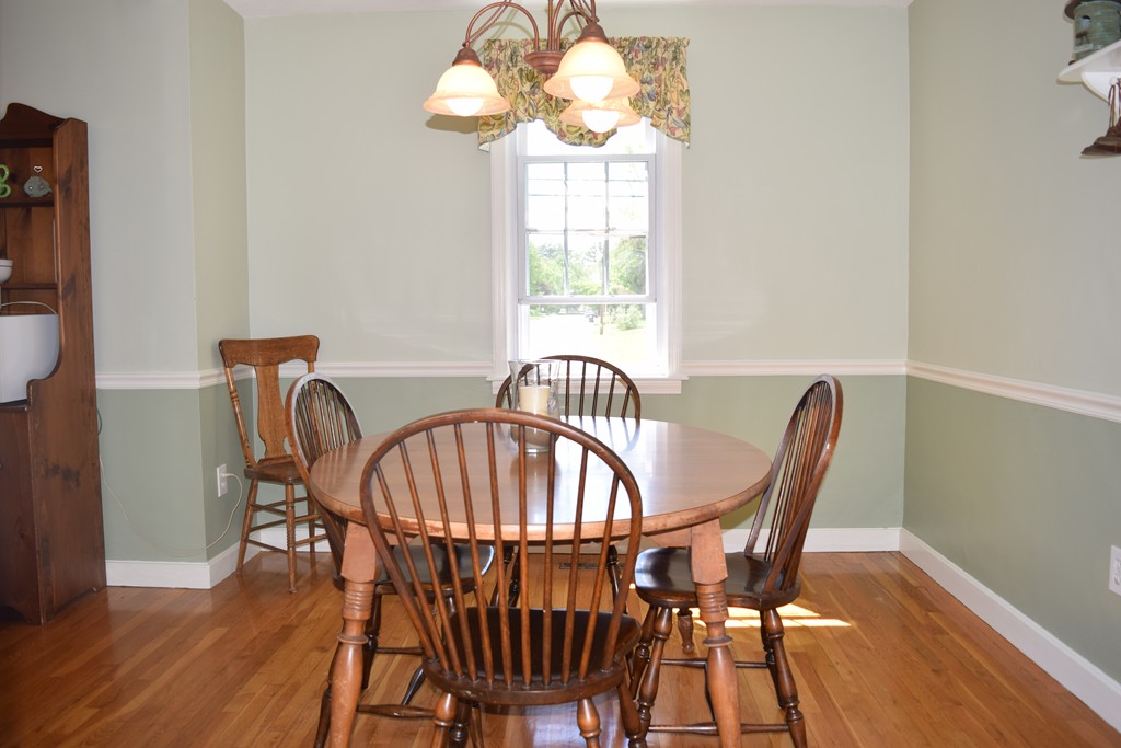 72 Northgate Road Northborough, MA 01532 - Photo 3 of 19 Gallery Image 3