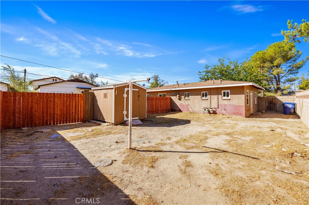 45148 Date Lancaster, CA 93534 - Photo 15 of 32