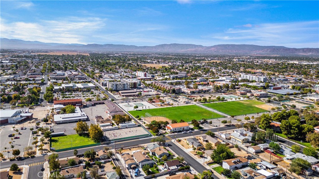 45148 Date Lancaster, CA 93534 - Photo 30 of 32