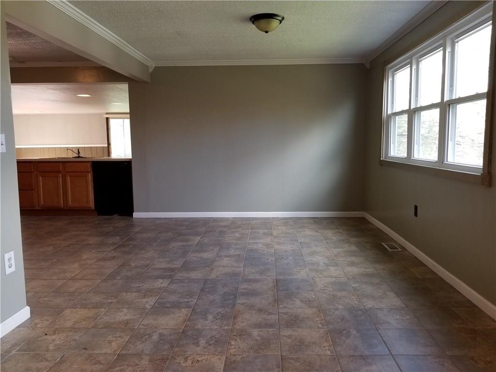 4 Strabane Street Canonsburg, PA 15317 - Photo 5 of 13 Gallery Image 5