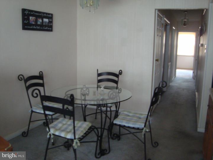 9101 Wooden Bridge Road Philadelphia, PA 19136 - Photo 3 of 15 Dining Room