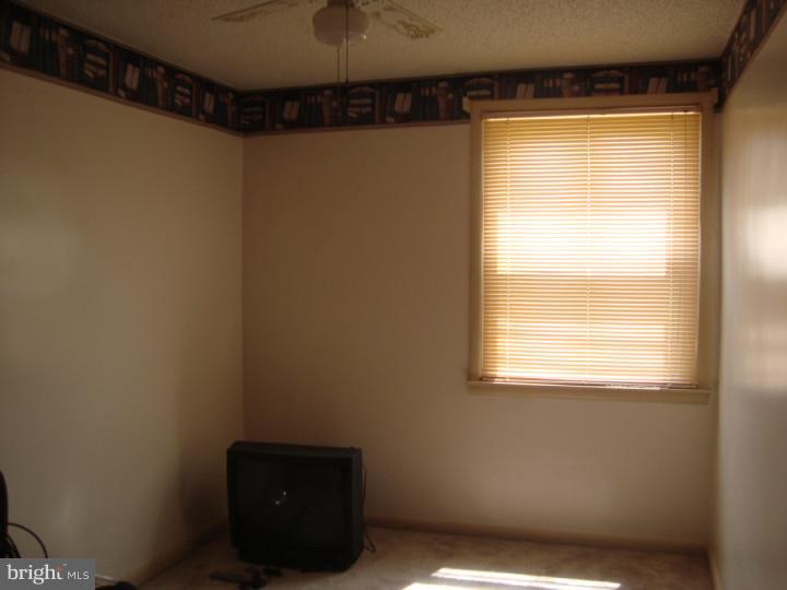 9101 Wooden Bridge Road Philadelphia, PA 19136 - Photo 7 of 15 Bedroom 3