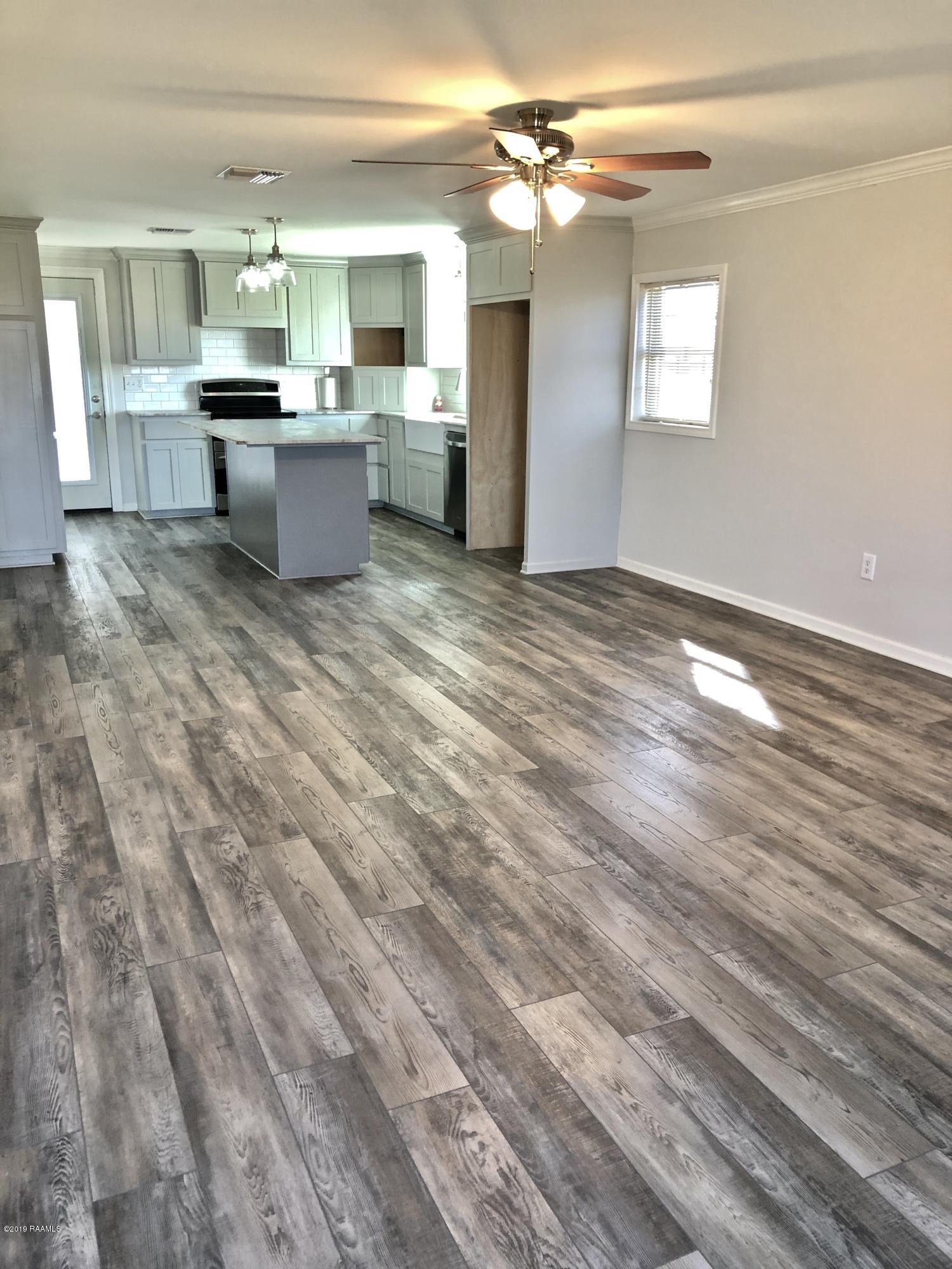 15511 West Pershing Kaplan, LA 70548 - Photo 5 of 21 Gallery Image 5