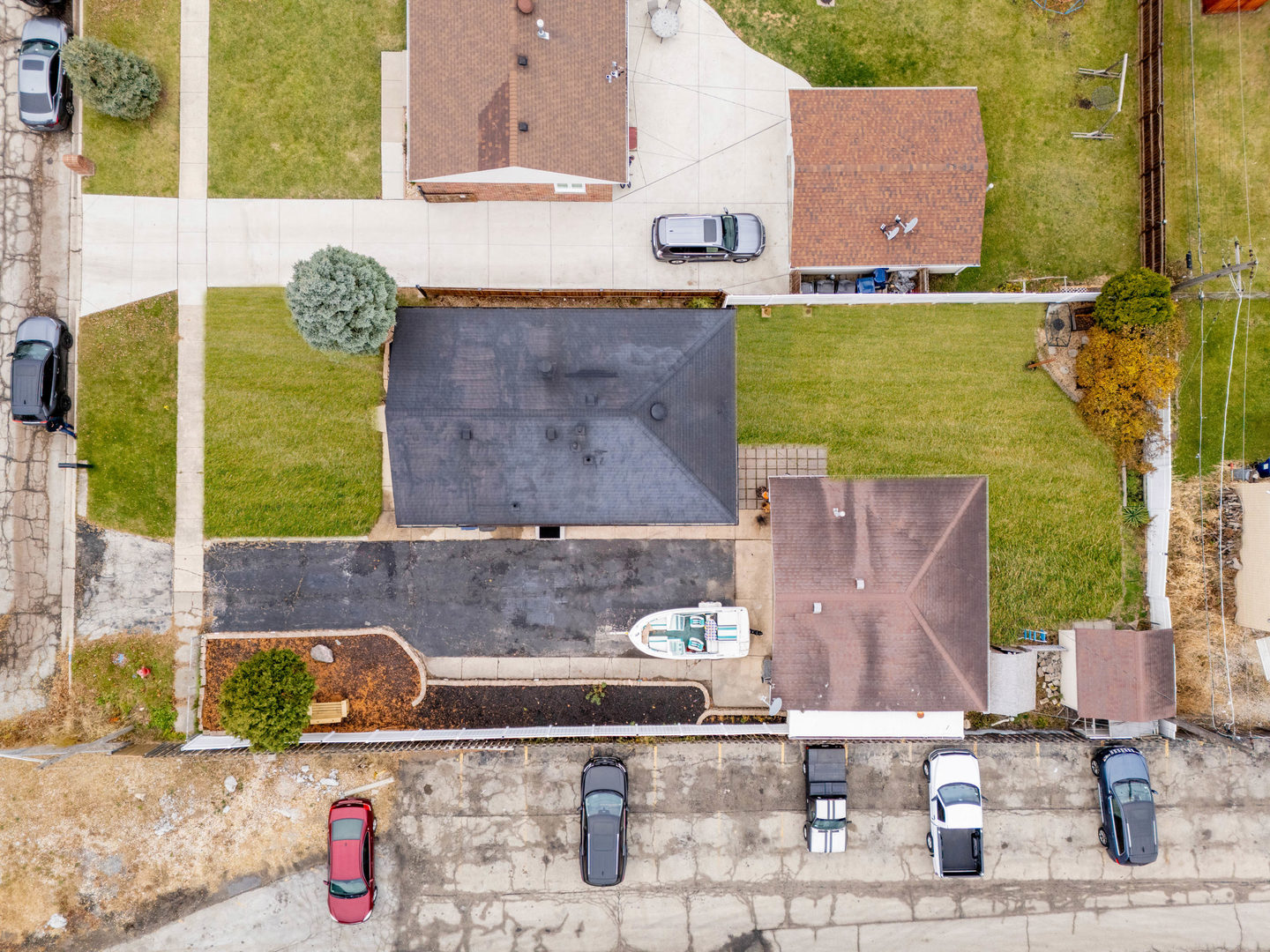 7656 80th Place Bridgeview, IL 60455 - Photo 32 of 39 view of rooftop