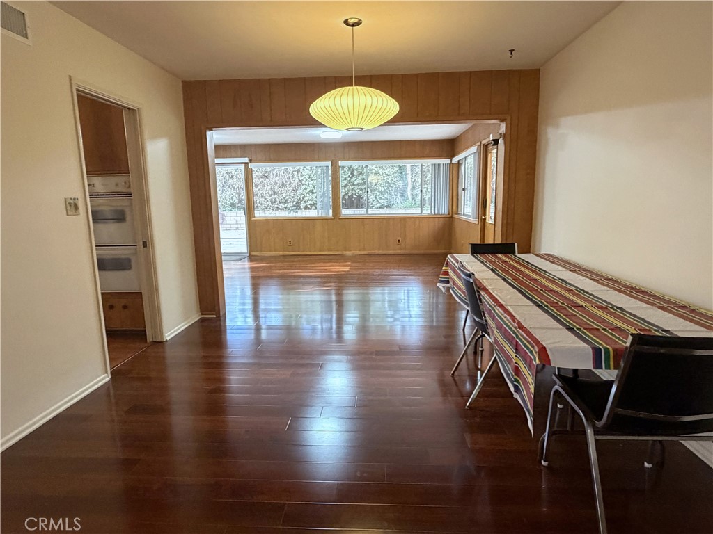 108 Barret Road Riverside, CA 92507 - Photo 5 of 50 Gallery Image 5