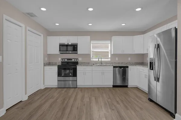 $1,550 | 324 Ave Y Northeast, Unit B, Winter Haven, FL 33881