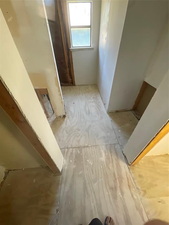 301 Walnut Street Chandler, TX 75758 - Photo 5 of 13 a view of an entryway