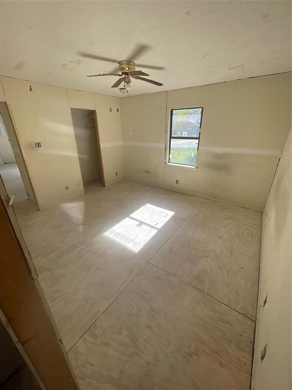 301 Walnut Street Chandler, TX 75758 - Photo 7 of 13 a view of an empty room