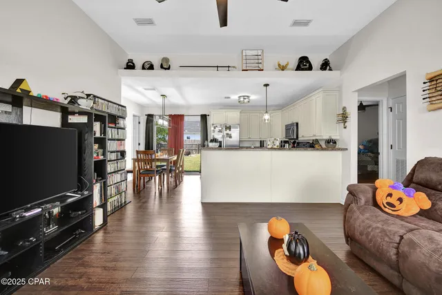 $305,000 | 2733 Wakulla Avenue, Panama City, FL 32405