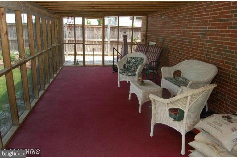 212 Dale Road Pasadena, MD 21122 - Photo 5 of 21 Large Screened Porch