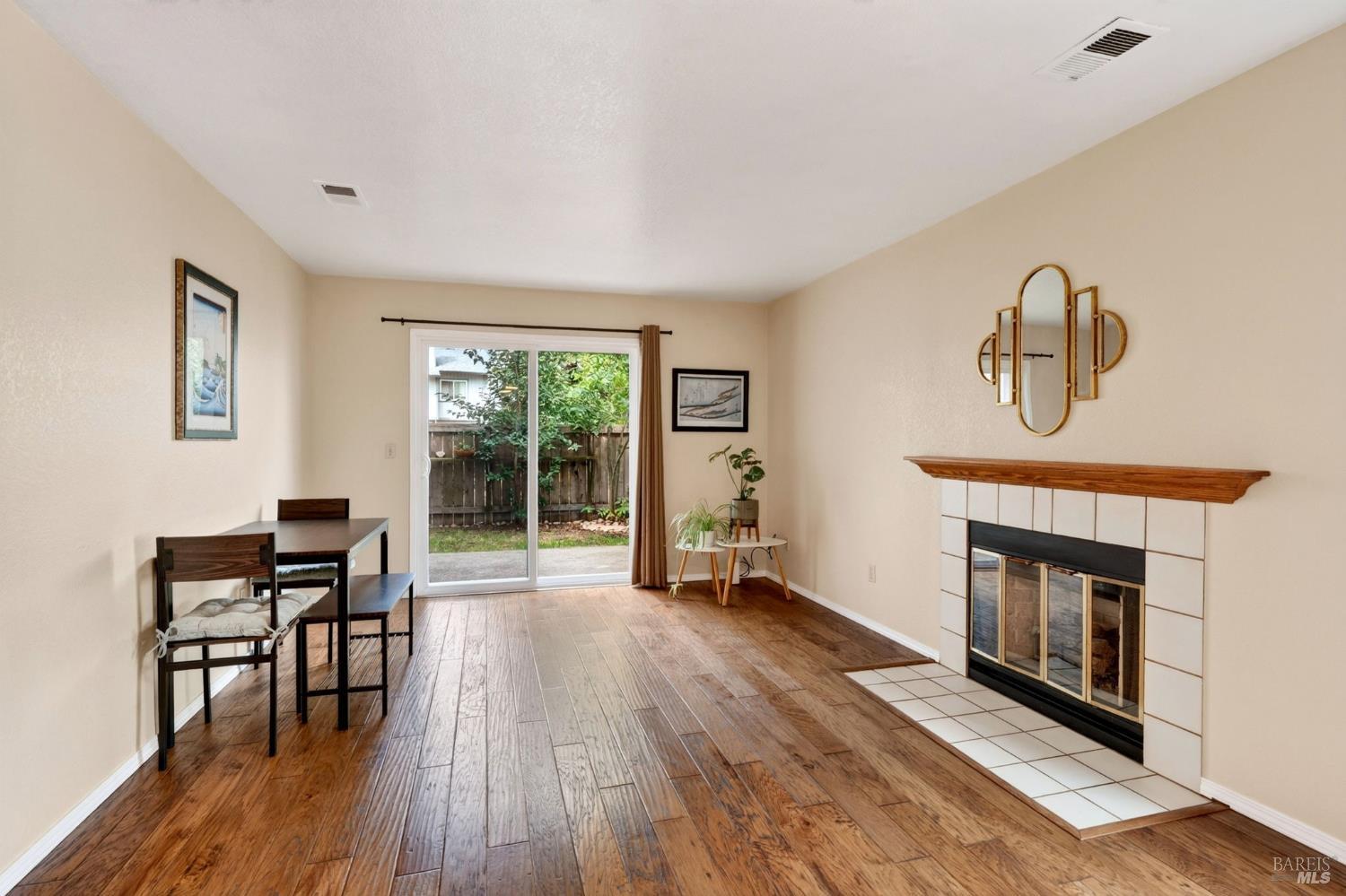 428 Occidental Circle Santa Rosa, CA 95401 - Photo 26 of 38 Gallery Image 26