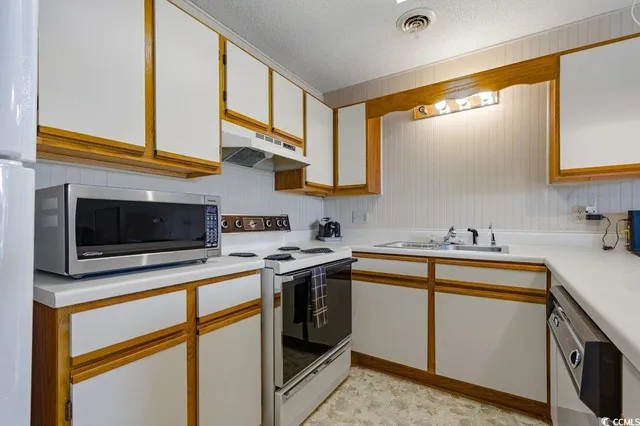 $114,900 | 3700 Golf Colony Lane, Unit 24J, Little River, SC 29566