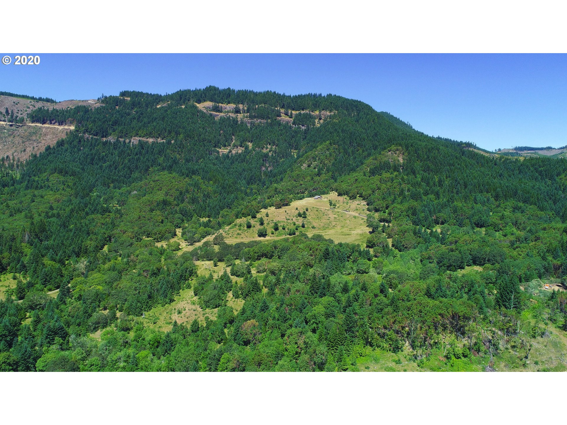 833 Becker Road Roseburg, OR 97471 - Photo 9 of 25