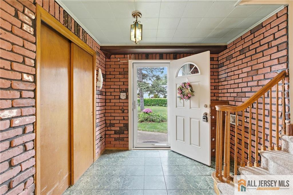 2 Moryan Road Edison, NJ 08817 - Photo 12 of 41